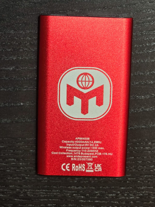 Powerbank 4000 mAH z ładowaniem indukcyjnym 15W